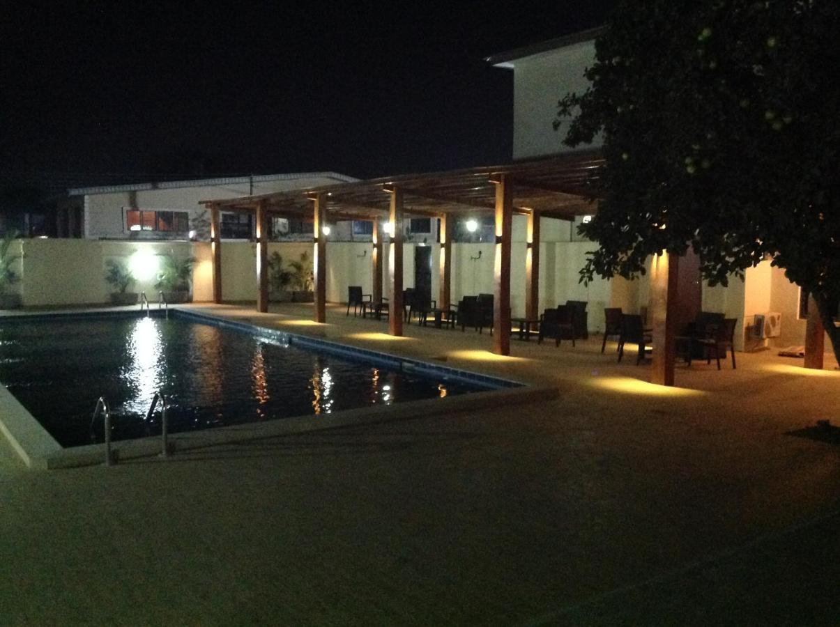 איבאדן Adis Hotels Prime מראה חיצוני תמונה
