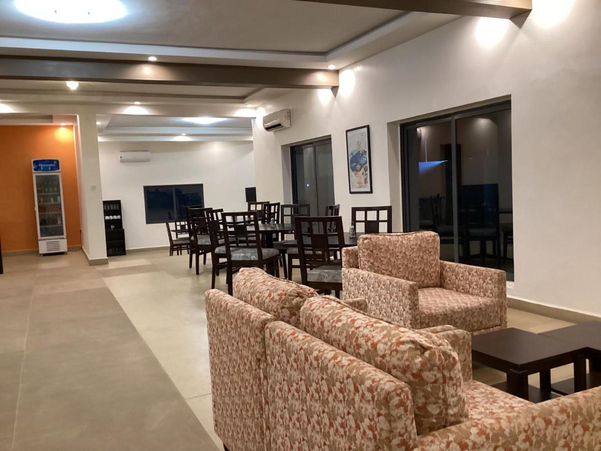 איבאדן Adis Hotels Prime מראה חיצוני תמונה