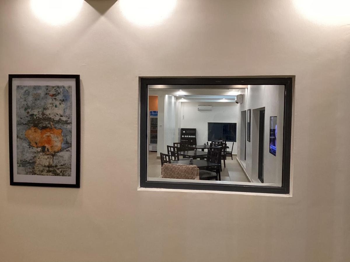 איבאדן Adis Hotels Prime מראה חיצוני תמונה