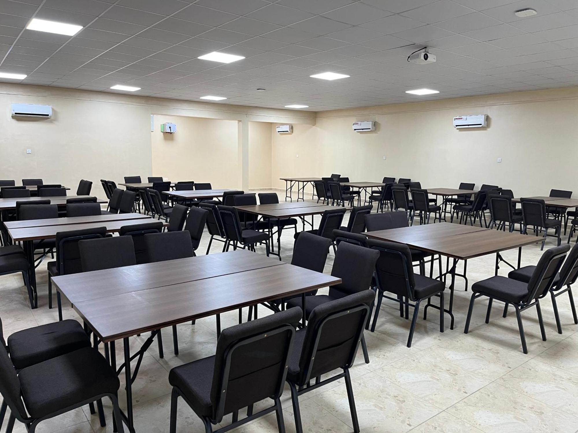 איבאדן Adis Hotels Prime מראה חיצוני תמונה