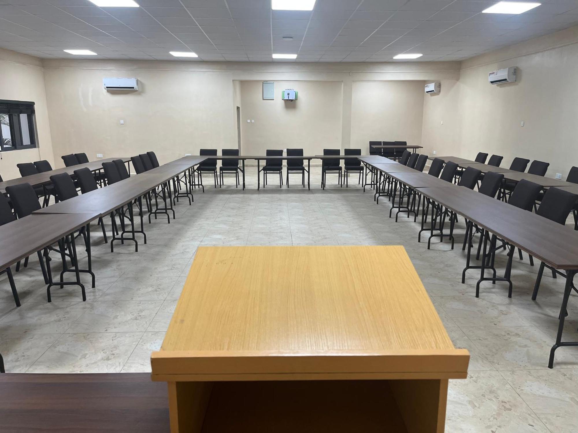 איבאדן Adis Hotels Prime מראה חיצוני תמונה