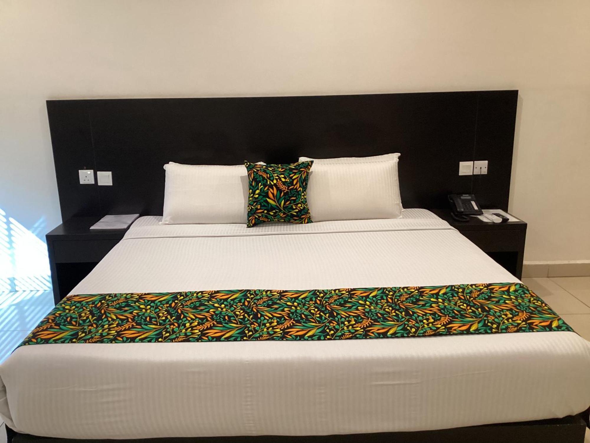 איבאדן Adis Hotels Prime מראה חיצוני תמונה