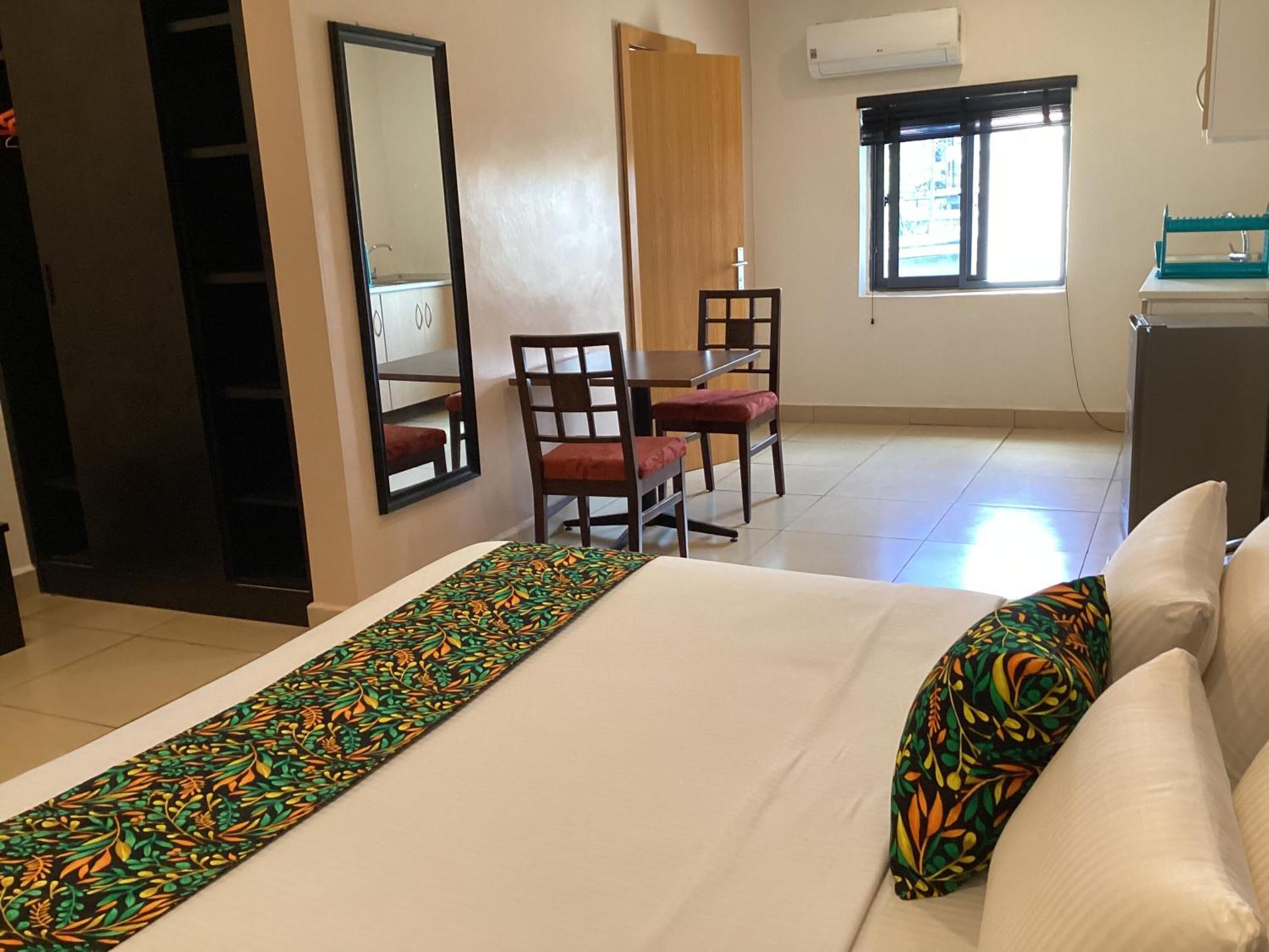 איבאדן Adis Hotels Prime מראה חיצוני תמונה