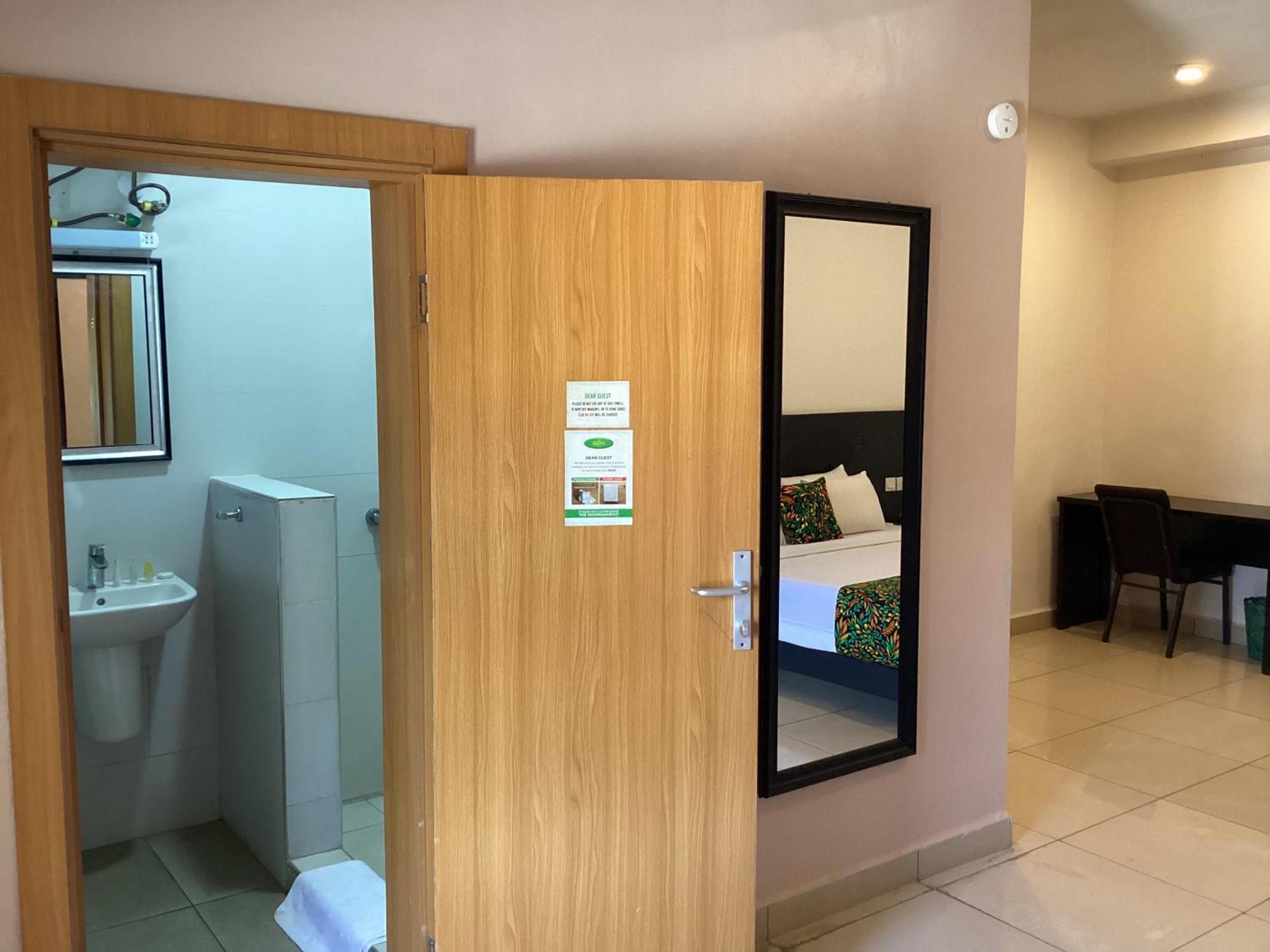 איבאדן Adis Hotels Prime מראה חיצוני תמונה