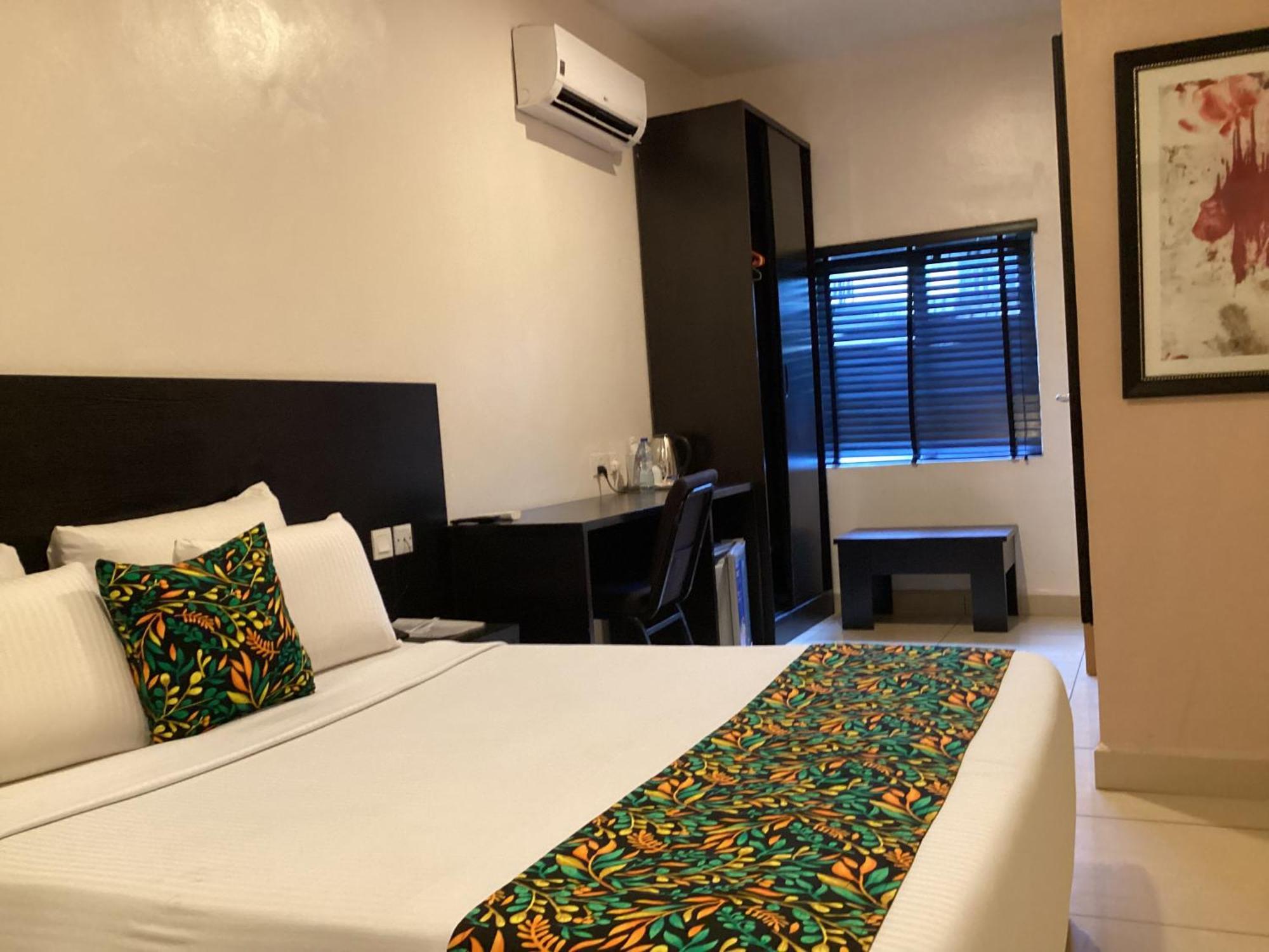 איבאדן Adis Hotels Prime מראה חיצוני תמונה